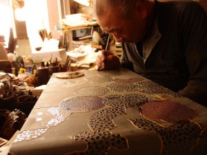 工場ギャラリー ： 漆 津軽塗 塗分津軽
