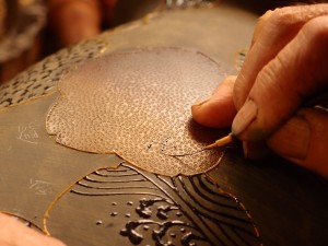 伝統技法 ： 漆 津軽塗 錦塗