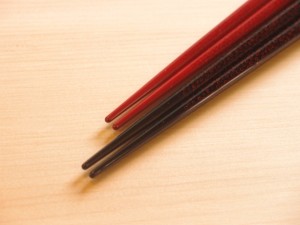 菜の華 津軽塗 夫婦箸 七々塗 黒 （赤種）・ 赤 （黒種）
