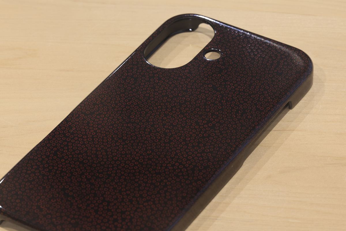 津軽塗 iPhoneケース [iPhone 17] 七々子塗 黒[赤種]