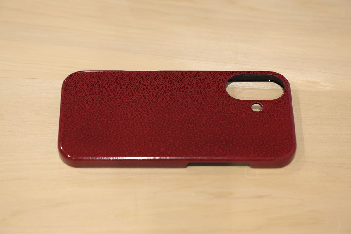 津軽塗 iPhoneケース [iPhone 17] 七々子塗 赤[黒種]